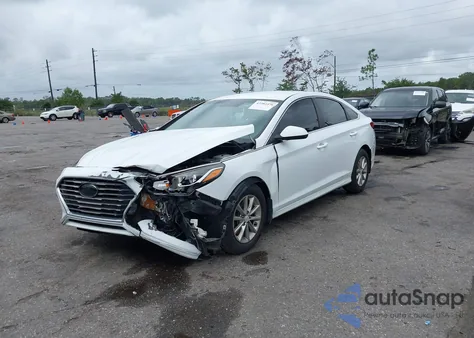 2019 Hyundai Sonata Se z USA, uszkodzony, nr VIN 5NPE24AFXKH801535